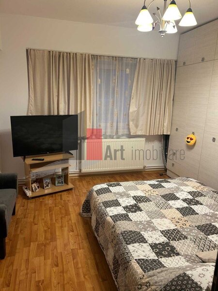 Lujerului, Politehnica, apartament cu doua camere de inchiriat, cu centrala.